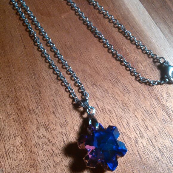 Magic Color Crystal Snowflake Brass Pendant Stainless Steel Necklace - Picture 5 of 16